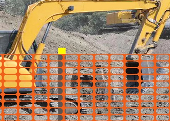 What is The Standard for The  Color of Safety Fence